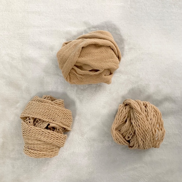 3 pk Fishnet tights - Picture 2 of 2